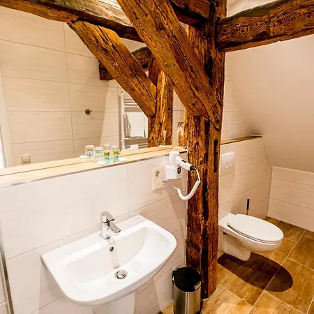 Hotel Zum Goldenen Loewen 3*