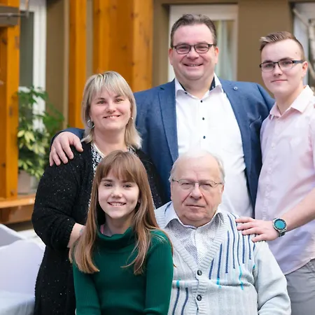 Zum Goldenen Loewen 3*