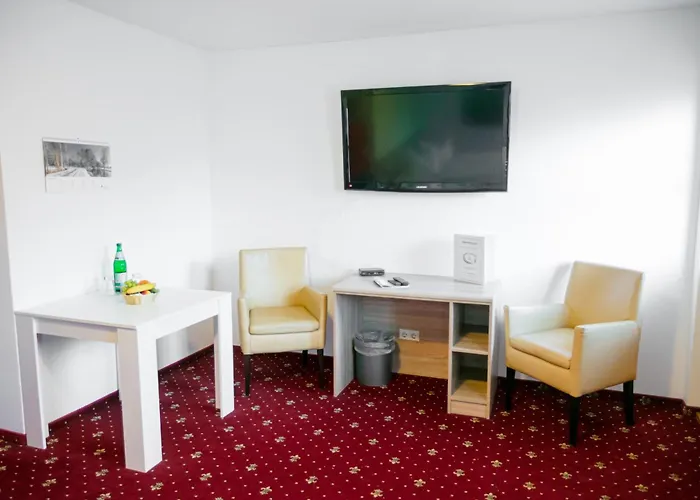 Zum Goldenen Loewen Hotel