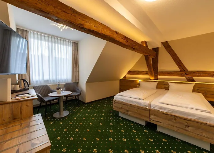 Hotel Zum Goldenen Loewen 3*