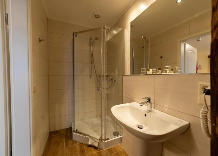 Zum Goldenen Loewen Hotel